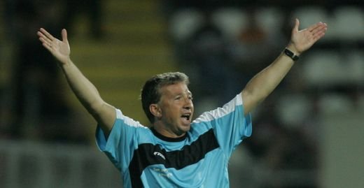 Dan Petrescu intalnire in secret cu sefii de la CFR! Ce impiedica sosirea lui pe banca CFR-ului!