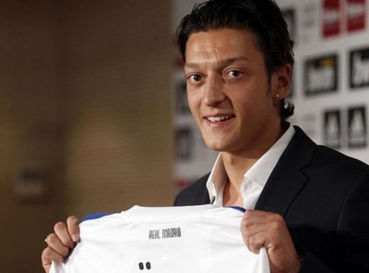 Ozil a fost prezentat OFICIAL la Real: 