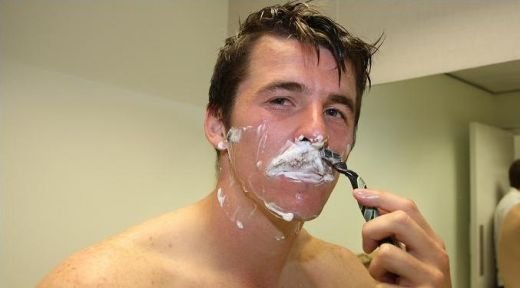 VIDEO / Dupa ce a dat gol cu Aston Villa, Joey Barton si-a dat jos MUSTATA: 