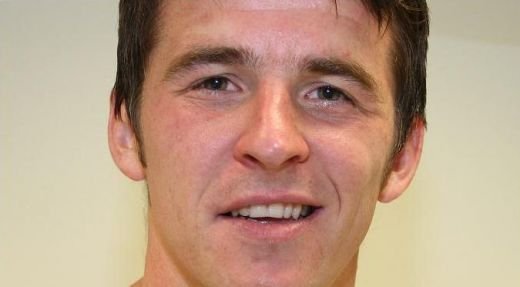 VIDEO / Dupa ce a dat gol cu Aston Villa, Joey Barton si-a dat jos MUSTATA: 