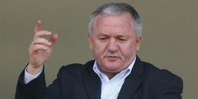 Cea mai mare umilinta traita de Porumboiu: Antrenori galactici, jucatori lunatici! Ce se intampla cu Lopez Caro?