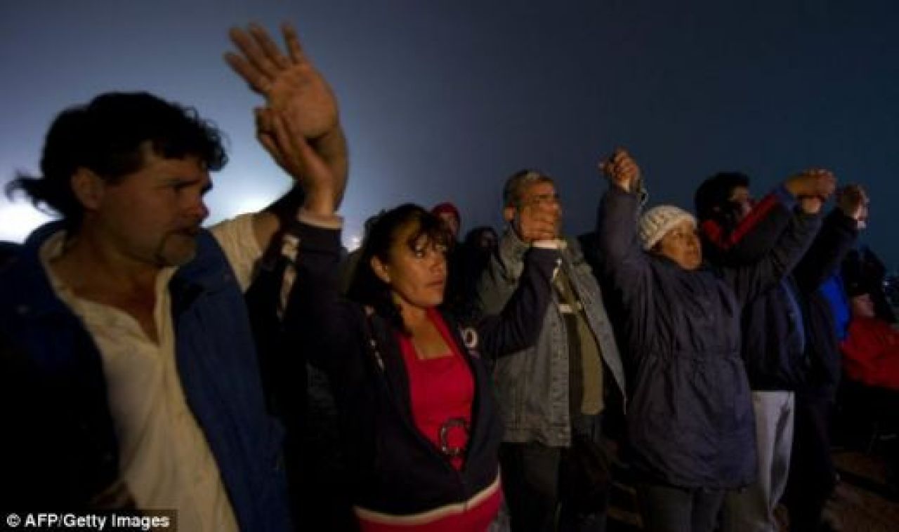 VIDEO / Un fost fotbalist a fost PRINS in mina de la San Jose, Chile! 33 de oameni au supravietuit miraculos:_6