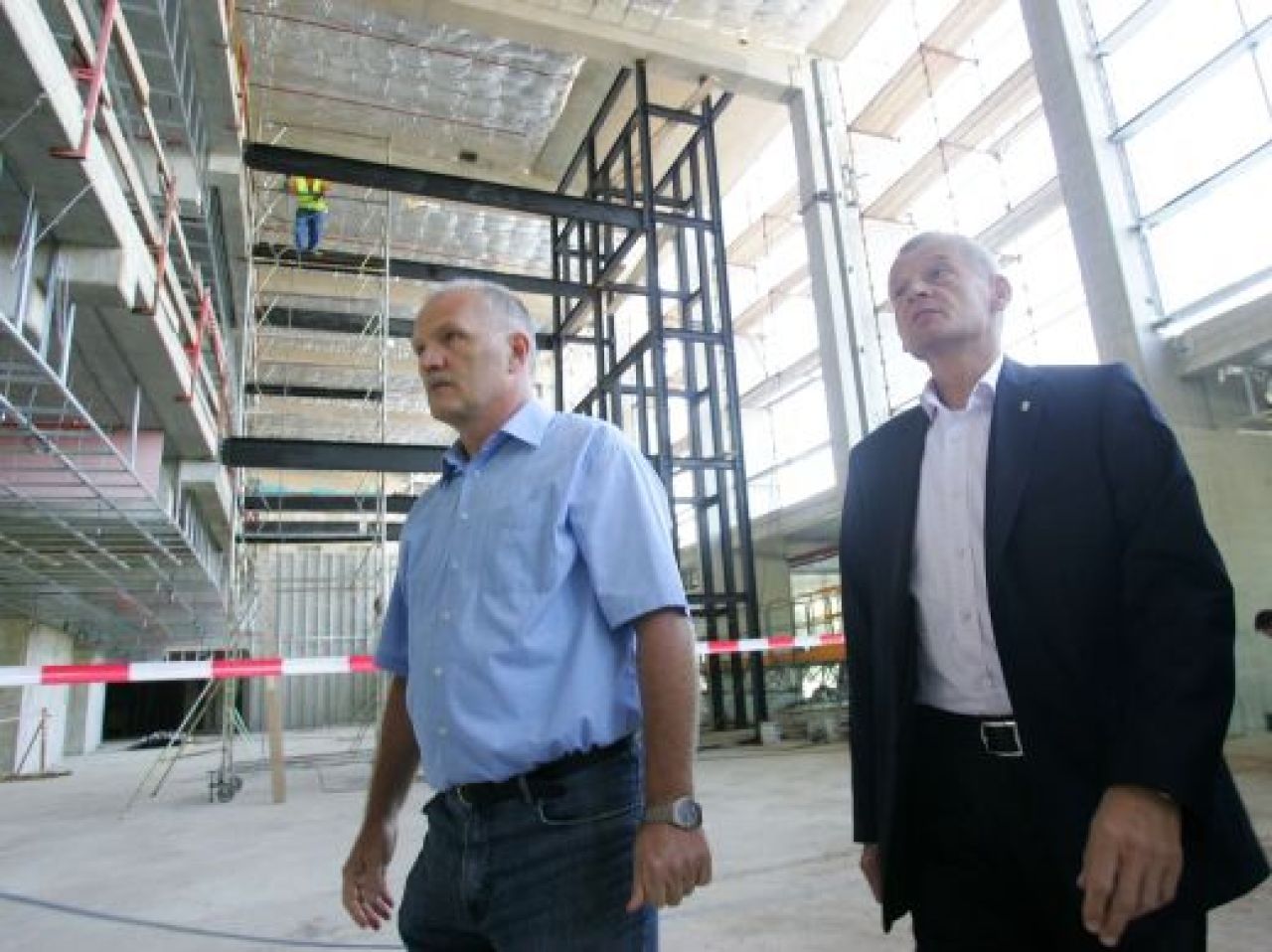 FOTO: Stadionul National este aproape GATA! Oprescu: