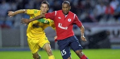 Porumboiu tipa ca a fost furat! Presa franceza: Lille s-a calificat dupa un penalty controversat!