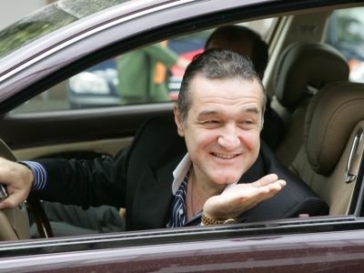 Becali: Noi jucam in Liga Campionilor, nu CFR-ul! Este o grupa accesibila pentru Steaua!