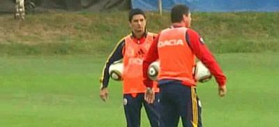 Cum ii motiveaza Razvan pe jucatorii de la nationala: Jucam cu cea mai buna echipa din lume!