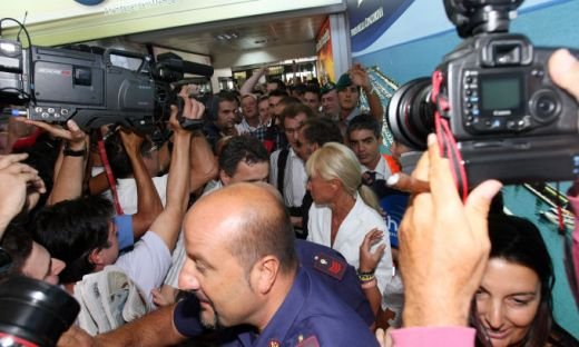 FOTO Nebunie pe Olimpico! Borriello a ajuns la Roma!_8