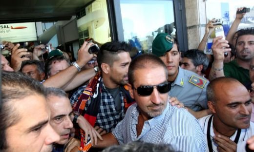 FOTO Nebunie pe Olimpico! Borriello a ajuns la Roma!_9