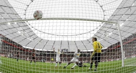 RECORD de spectatori in Bundesliga: 42.237 de oameni pe meci!