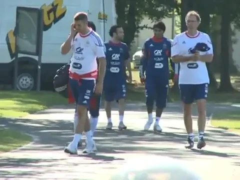 Zidane a revenit la nationala Frantei: vezi ce driblinguri a adus cu el!