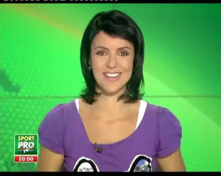 VIDEO Caterinca nationala: Chivu si Rat i-au imitat pe fotbalistii pescari din Islanda!