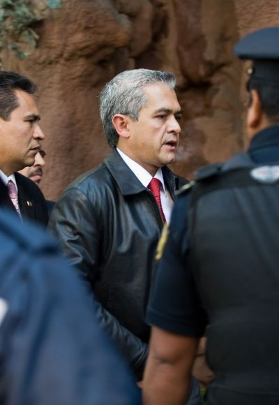 VIDEO / Traficantii de droguri din Columbia il ascund pe cel care l-a impuscat pe fotbalistul Salvador Cabanas!_11