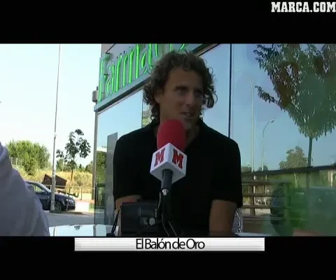 VIDEO / Forlan viseaza sa devina noul Balon de Aur! Vezi ce jucator a mai nominalizat: