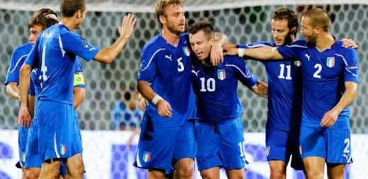VIDEO Cassano RENASCUT pentru Italia! Vezi golul de geniu al lui Pirlo!