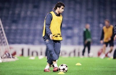 Maftei, one man show! Dupa ce si-a facut de cap pe teren cu jucatorii Stelei, Maftei si-a facut de cap si in club!