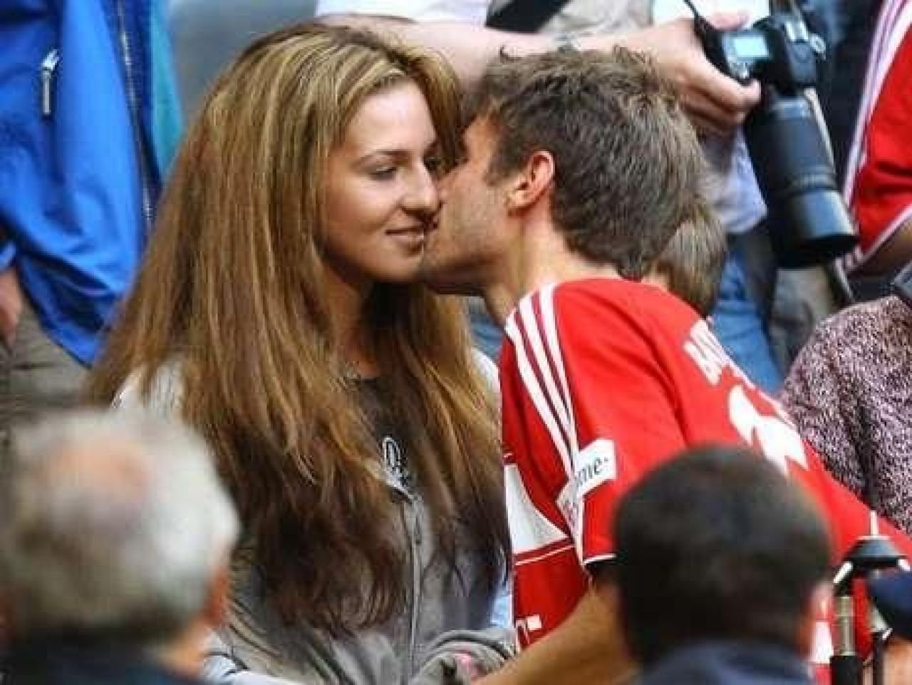 Are DOAR 21 de ani dar este golgeterul Mondialului si a jucat finala de Liga! Ce nu stiai despre Muller:_4