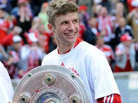 Are DOAR 21 de ani dar este golgeterul Mondialului si a jucat finala de Liga! Ce nu stiai despre Muller:_13