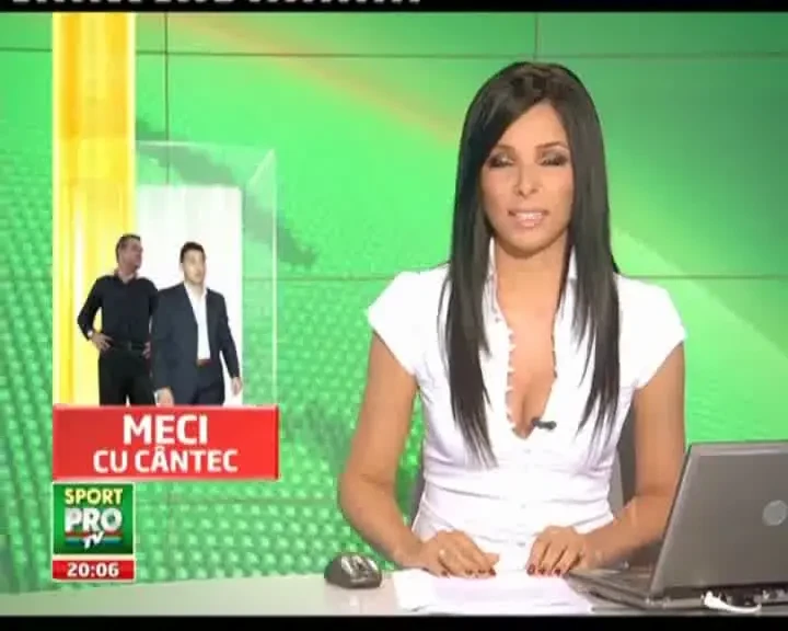 Becali: "Muzeul Beatles!? Eu vizitez muzeul Becali din Pipera" Ce 'aroganta' a facut pe aeroport: