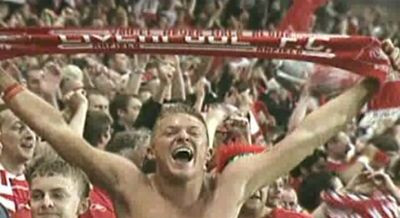 Fanii englezi se TEM de cei 2000 de romani de la Liverpool: Sa va incuiati masinile si sa nu lasati nimic de valoare la indemana!