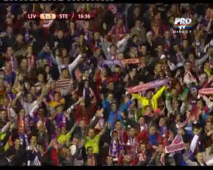 VIDEO / Romanii de pe Anfield i-au DOMINAT pe englezi! Vezi cum au strigat "Lupta Steaua!"