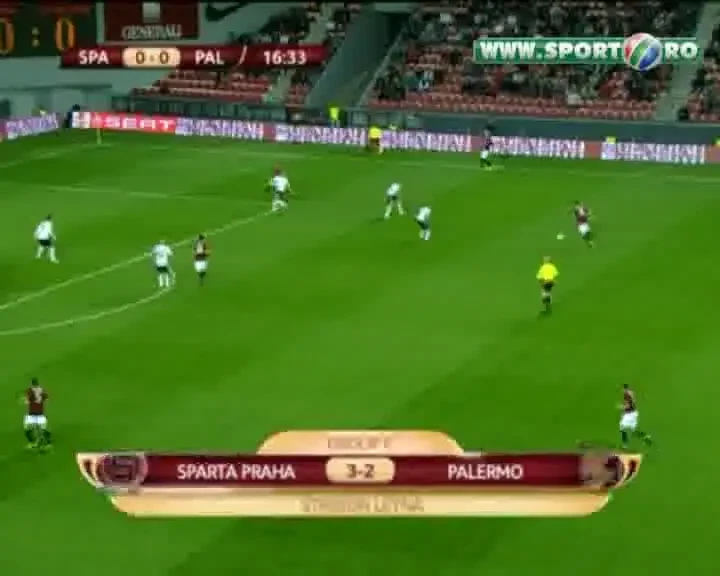 VIDEO Inca un gol FABULOS cu calcaiul in Europa League! Vezi super reusita lui Hernandez de la Palermo!