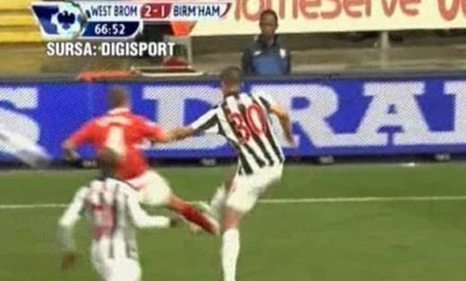 FOTO: Tamas, la un pas de o accidentare horror dupa o intrare criminala a lui Lee Bowyer!_2