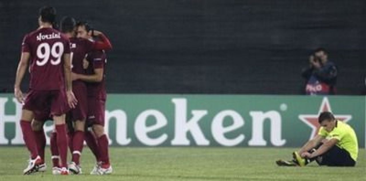 CFR, in genunchi! FCM a intors rezultatul in doua minute: CFR Cluj 1-2 Targu Mures!_1