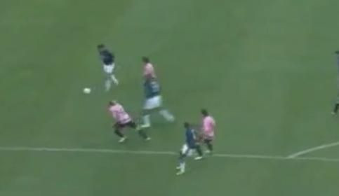 NUME SALVEAZA Interul dupa un atac murdar la Ronaldinho!&nbsp; Vezi dubla magica!