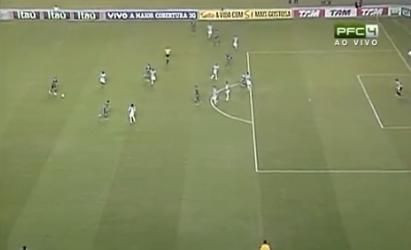 VIDEO! Cele mai SPECTACULOASE torpile ale saptamanii! Vezi 3 goluri de la 30 de metri care i-au facut KO pe portari