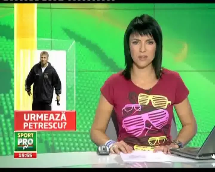 Cifrele care l-au nenorocit pe Ilie la Steaua: galeria Stelei l-a trimis la galeria de arta! :)