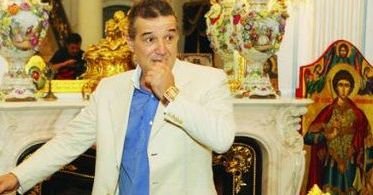 Cum l-a enervat Apostol pe Gigi: Ce faci, ma? Tu razi in fata mea?