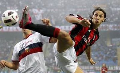 CE GOL!!! Ibrahimovic a lobat portarul cu TALPA in Milan - Genoa! VIDEO!