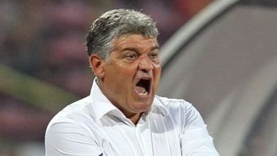 Fanii i-au cerut DEMISIA! Andone: Imi cer scuze! E cel mai prost meci si cea mai mare rusine de la Dinamo!
