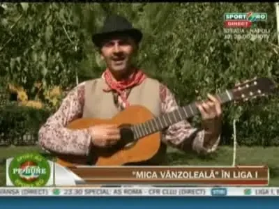 VIDEO / Toti Doamne si toti trei, nu-s buni de ciobanei! Vezi cea tare balada pentru Steaua si Dinamo: