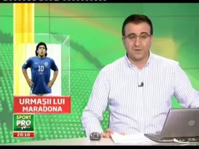 VIDEO senzational! Cel mai mare fan Maradona din lume are un muzeu la el acasa: Maradona este mai mare decat Papa!