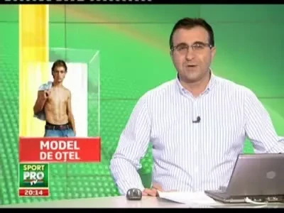 VIDEO / Calaul Stelei este singurul fotbalist din Liga 1 care a prezentat moda la Milano: