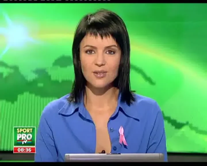 VIDEO! Stelistii au TURBAT la finalul meciului cu Napoli: jucatorii si arbitrul, atacati cu STICLE si SCAUNE!