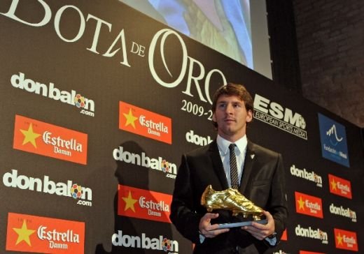 VIDEO / Messi a fost incoronat cel mai bun marcator din Europa! Vezi cu ce ghete va juca!_23