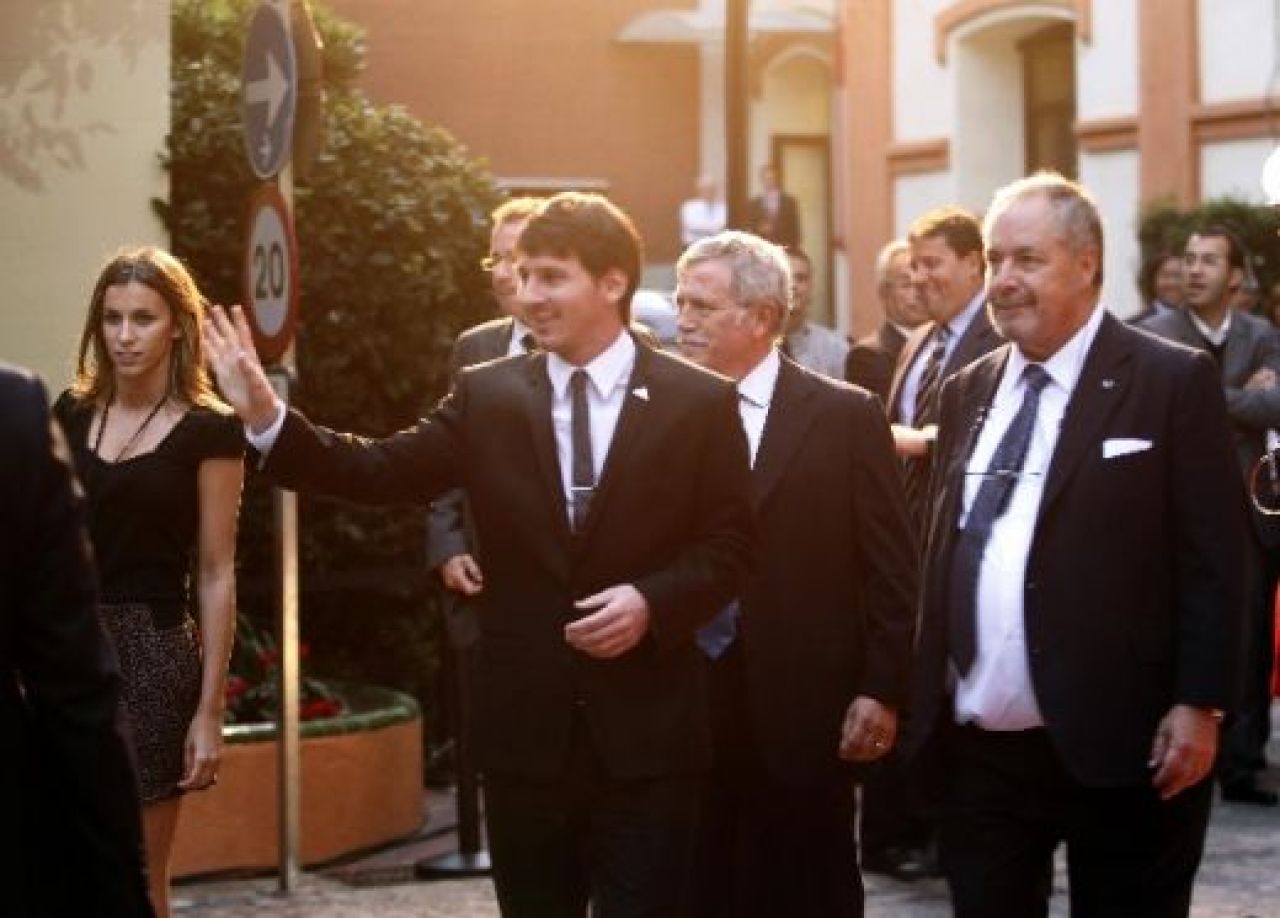 VIDEO / Messi a fost incoronat cel mai bun marcator din Europa! Vezi cu ce ghete va juca!_27