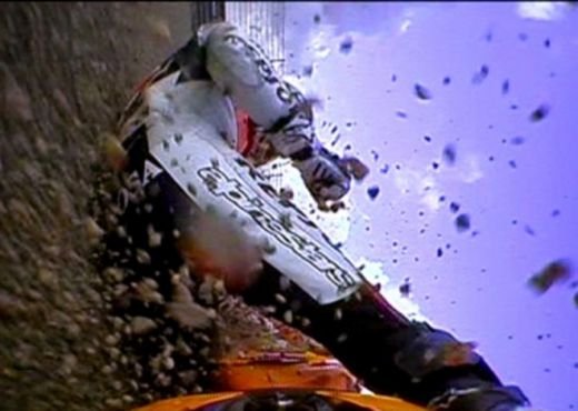 Imagini socante! Dani Pedrosa: tripla fractura de clavicula! Vezi accidentul care l-a scos din lupta pentru titlul mondial!_7