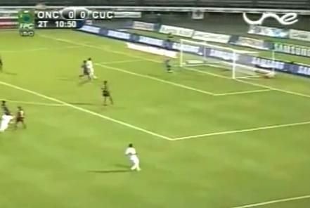 VIDEO Dayro Moreno a reusit un GOLAZO de la 30 de metri! Vezi noul LOOK al fostului stelist!
