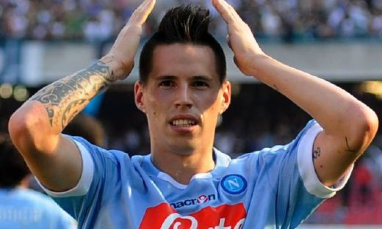 VIDEO: Napoli a prins aripi dupa egalul cu Steaua! Hamsik a lovit din nou! Napoli 2-0 Roma_3