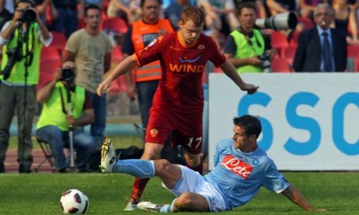 VIDEO: Napoli a prins aripi dupa egalul cu Steaua! Hamsik a lovit din nou! Napoli 2-0 Roma_4