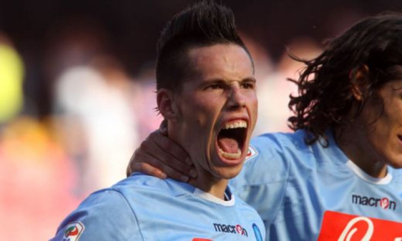 VIDEO: Napoli a prins aripi dupa egalul cu Steaua! Hamsik a lovit din nou! Napoli 2-0 Roma_5
