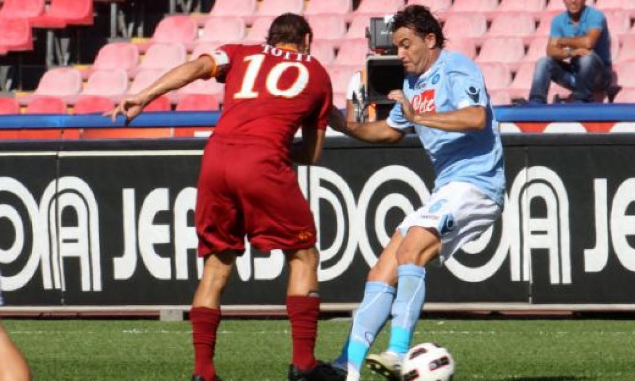 VIDEO: Napoli a prins aripi dupa egalul cu Steaua! Hamsik a lovit din nou! Napoli 2-0 Roma_6