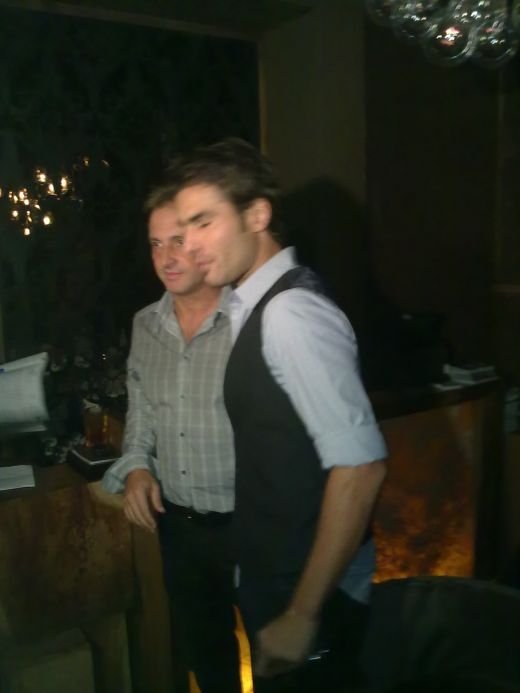 FOTO: Mutu a renuntat la 10, e numarul NOUA! Si-a deschis restaurant de LUX la Firenze: 