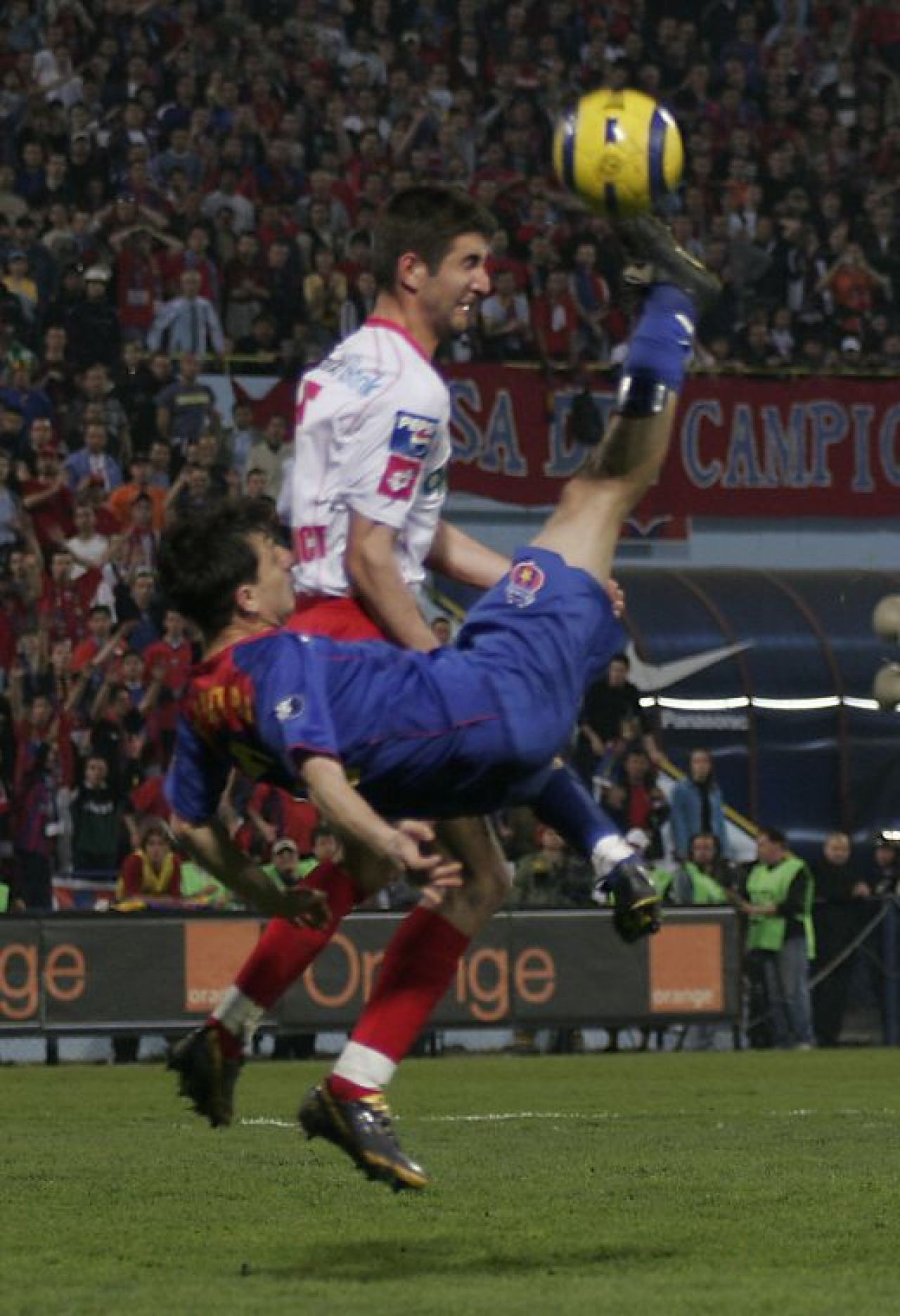Dinamo - Steaua in imagini! Vezi 10 super poze din derby-ul Romaniei!_3
