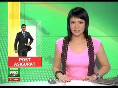 Dialog INCENDIAR Hagi - Razvan Lucescu: M-ai jignit cu declaratiile tale! / Ma ataci, eu spun ce simt! Imi cer scuze daca te-am jignit