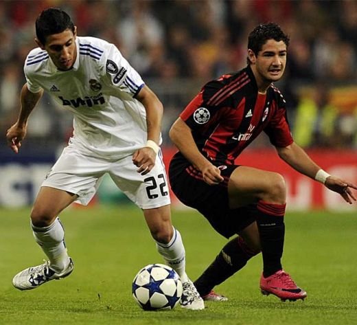 VIDEO Real 2-0 Milan: Mourinho a castigat Duelul Gigantilor intr-un singur minut!_5