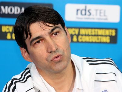 Piturca: Mai bine ca Hagi nu a ramas in tara! Sper sa aiba rezultate la Galata!